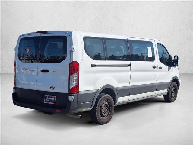 Used 2022 Ford Transit 350 XLT image 5