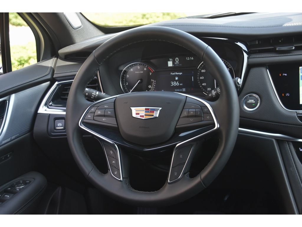 New 2025 Cadillac XT5 Premium Luxury w/ LPO, Floor Liner Package image 16