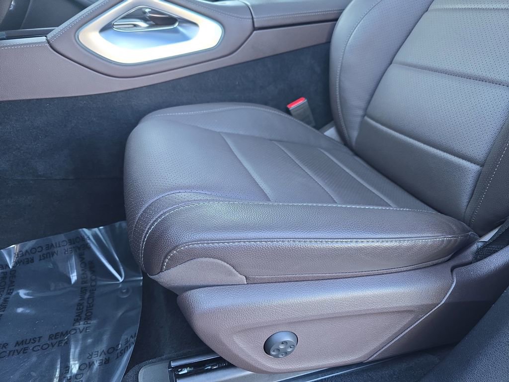 Certified 2022 Mercedes-Benz GLE 450 4MATIC w/ AMG Line Exterior image 32