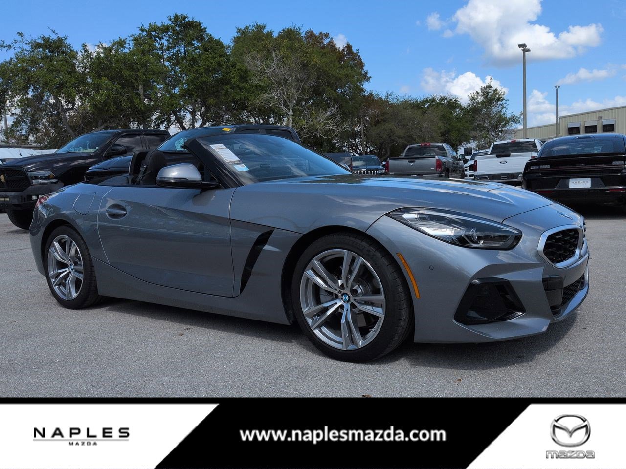 Used 2026 BMW Z4 sDrive30i image 1
