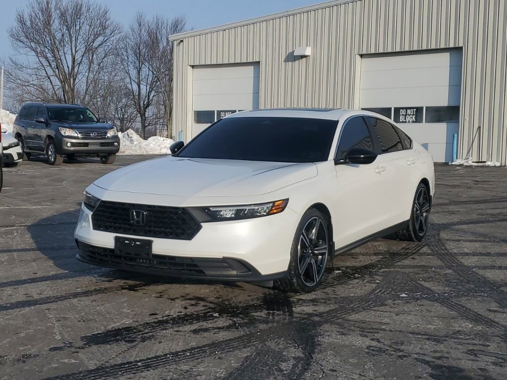 Certified 2024 Honda Accord Sport image 3