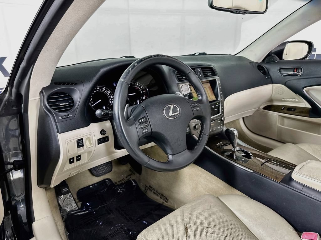Used 2010 Lexus IS 350C RWD image 10
