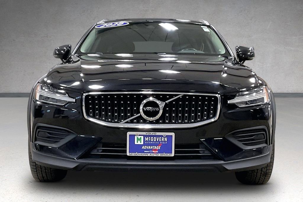 Used 2020 Volvo V60 T5 Cross Country w/ Protection Package Premier AWD/4WD image 2