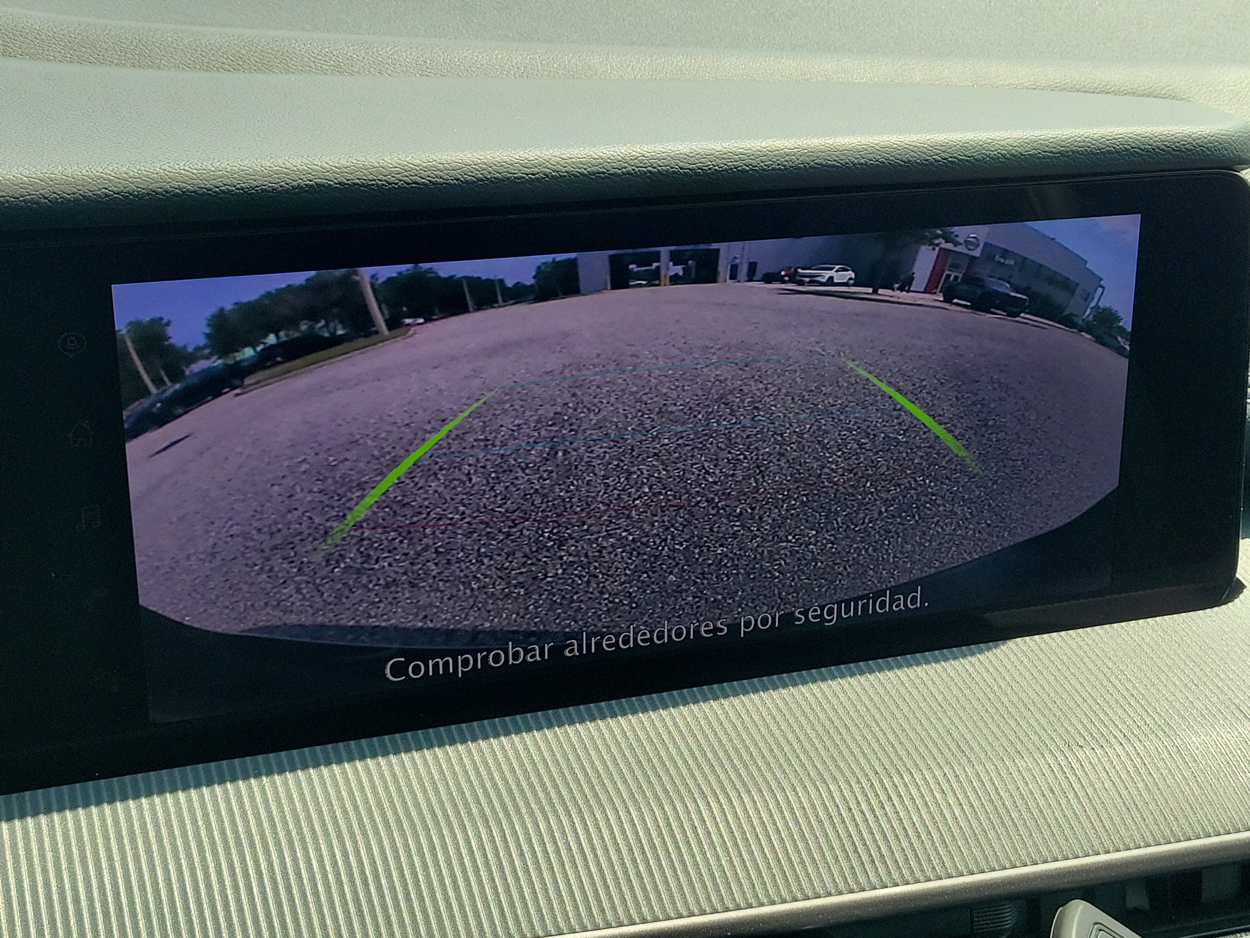 Certified 2025 Nissan Murano SV AWD/4WD image 26