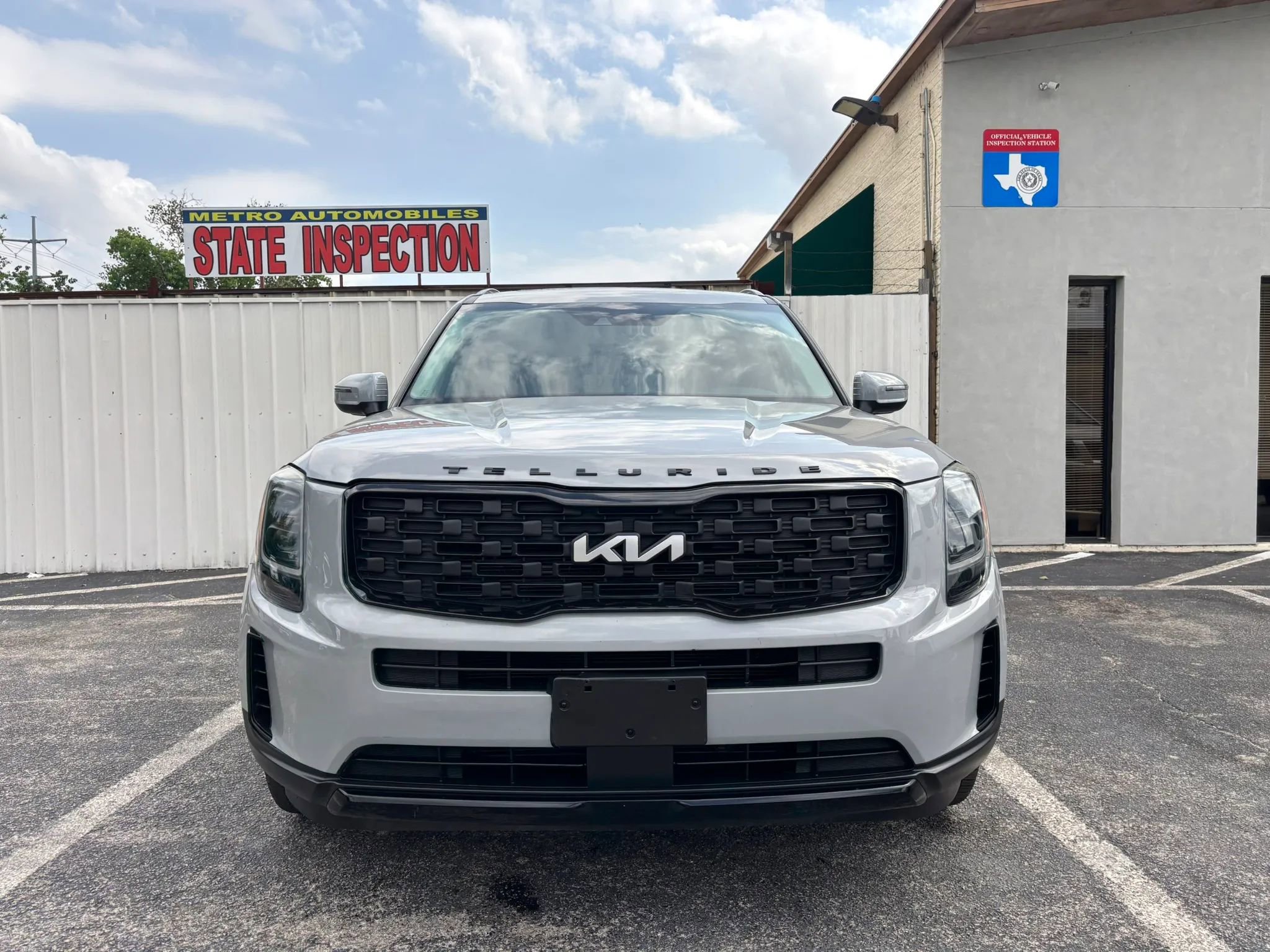 Used 2022 Kia Telluride EX w/ EX Premium Package AWD/4WD image 6