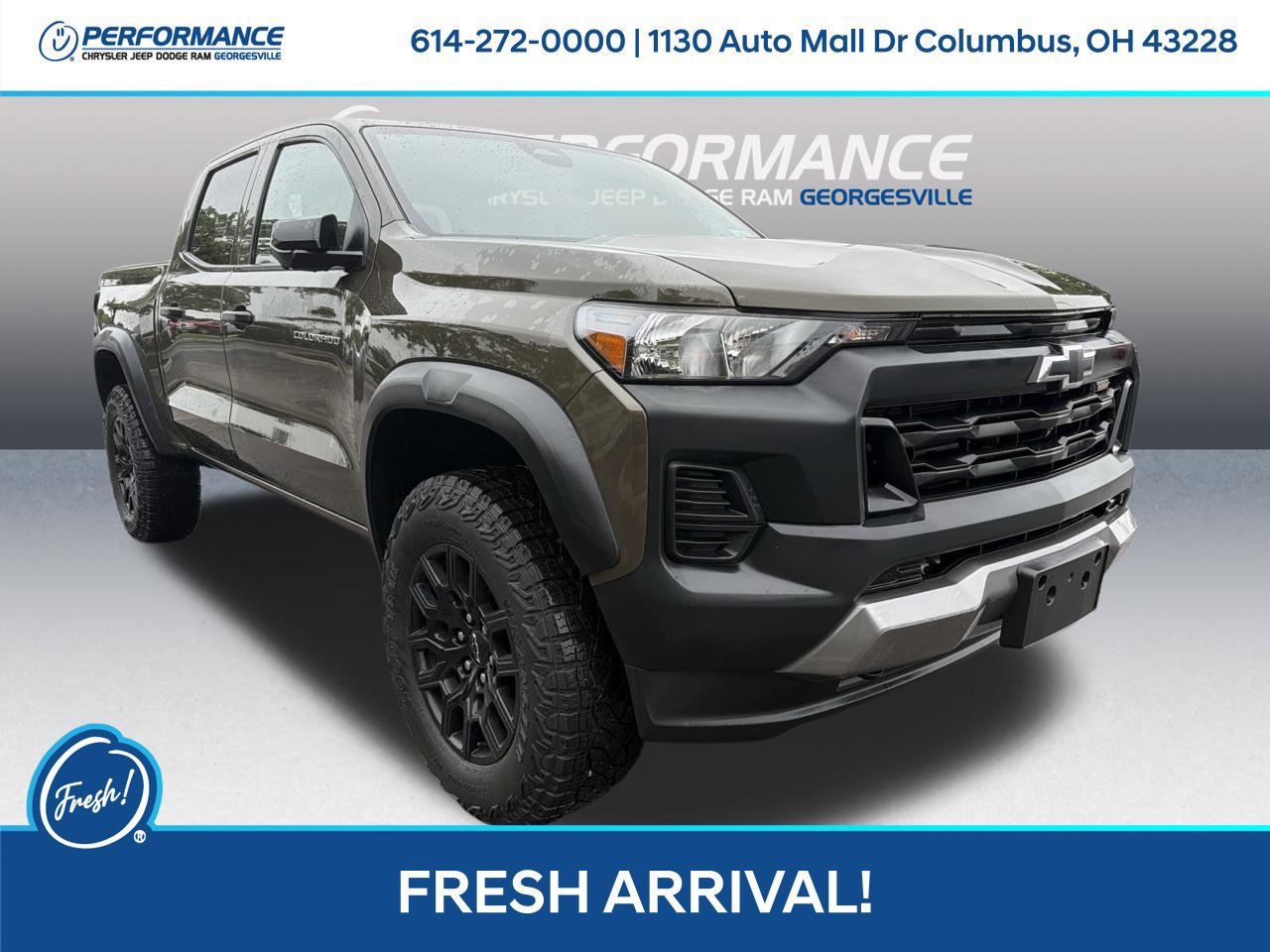 Used 2024 Chevrolet Colorado Trail Boss w/ Technology Package AWD/4WD image 1