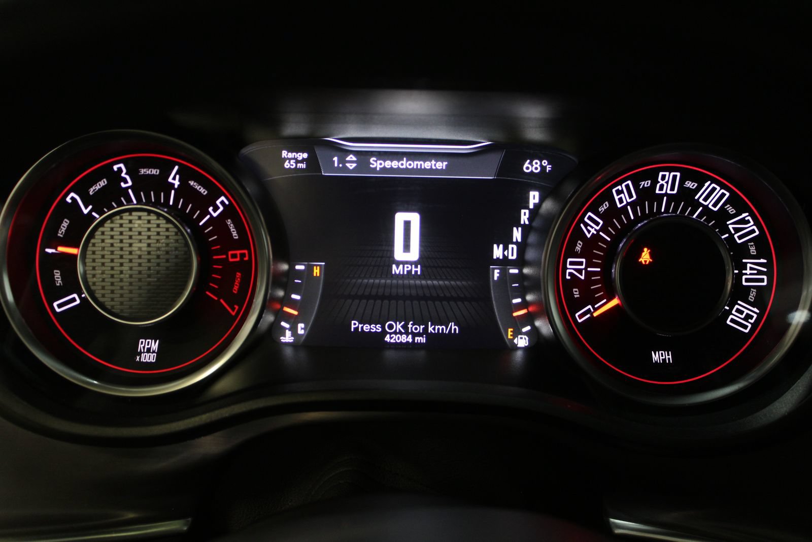Used 2015 Dodge Challenger R/T w/ Quick Order Package 28B R/T RWD image 24