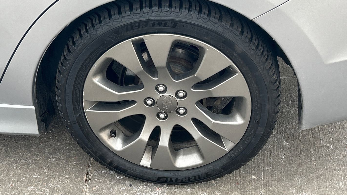 Used 2013 Subaru Impreza 2.0i Sport Premium image 13