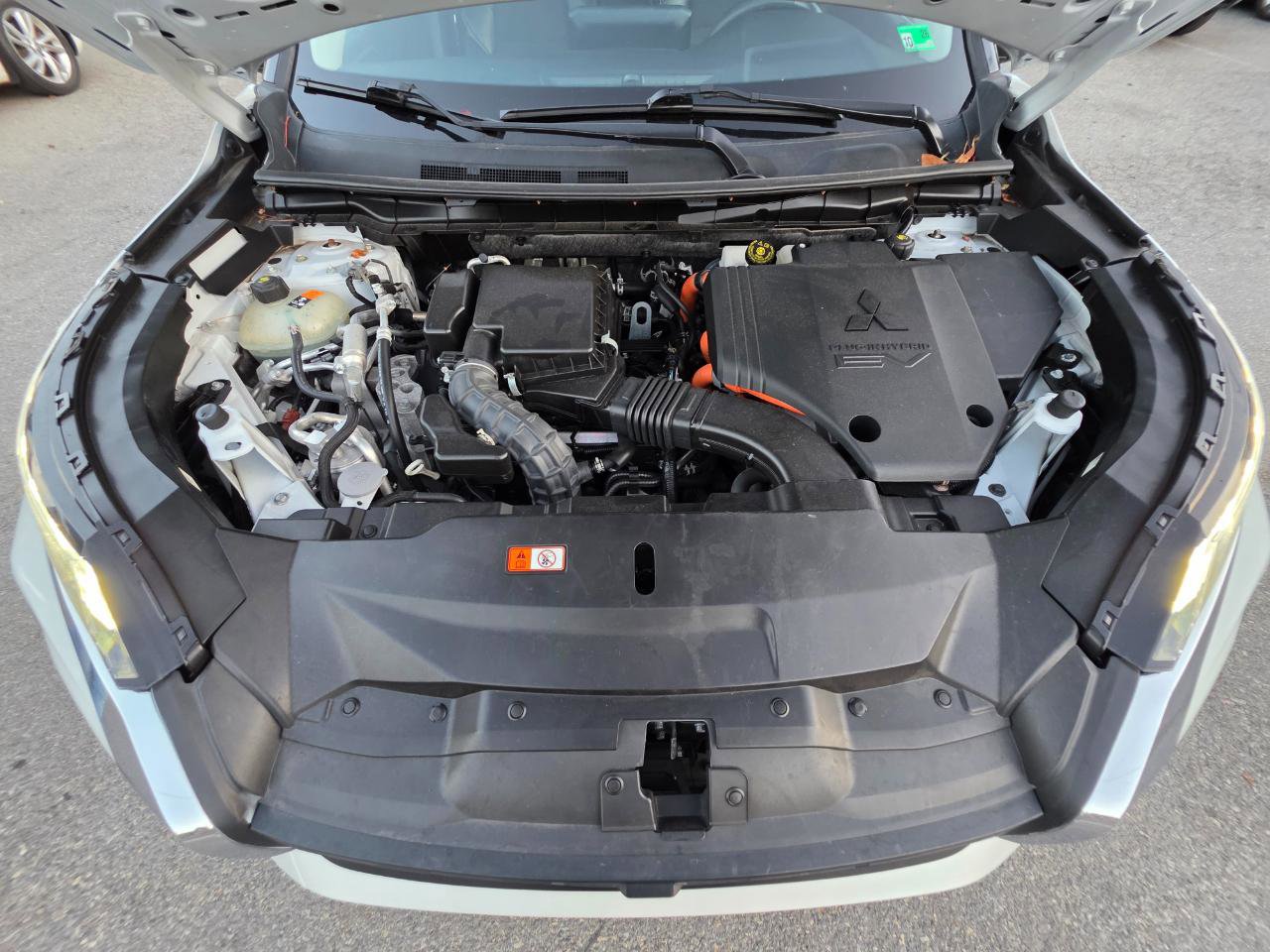 Used 2023 Mitsubishi Outlander Ralliart image 24