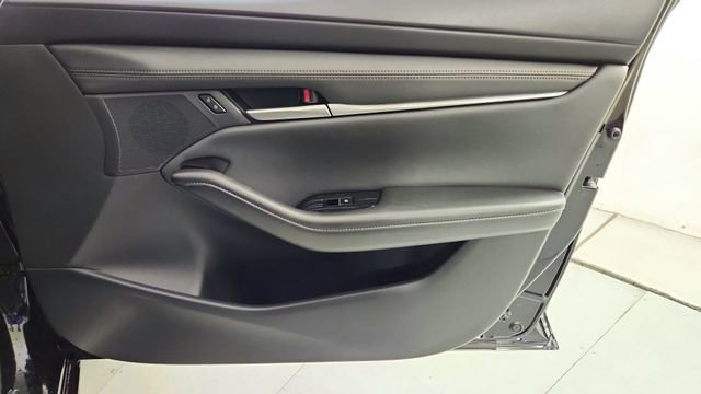 New 2026 MAZDA MAZDA3 s FWD image 32