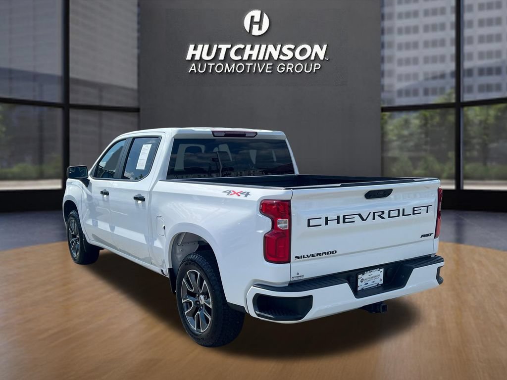 Used 2024 Chevrolet Silverado 1500 RST w/ LPO, Dark Essentials Package AWD/4WD image 5