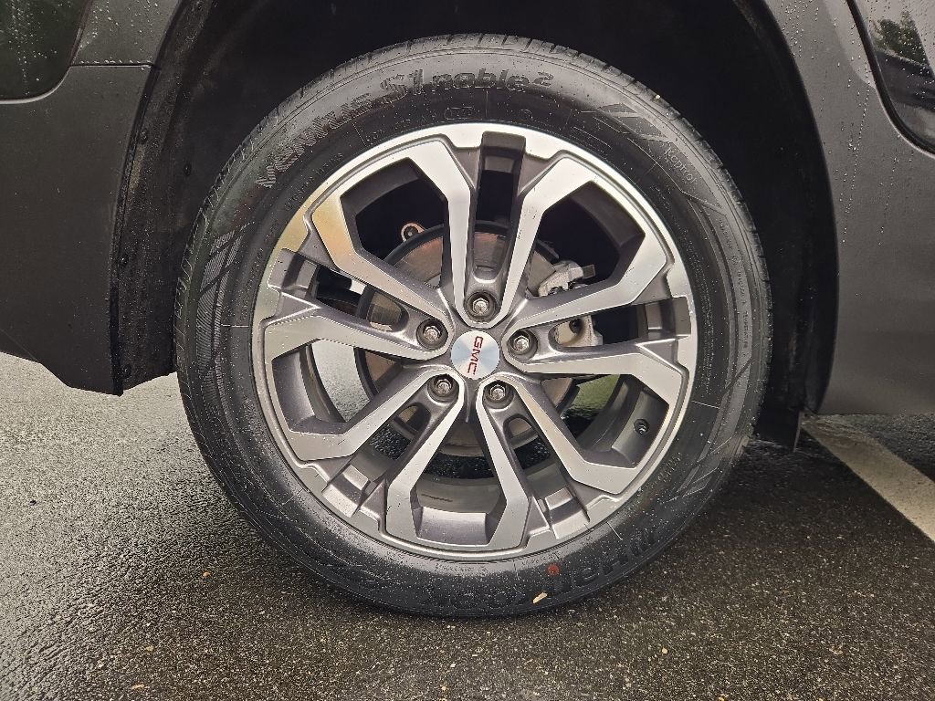 Used 2020 GMC Terrain SLT w/ Preferred Package AWD/4WD image 9