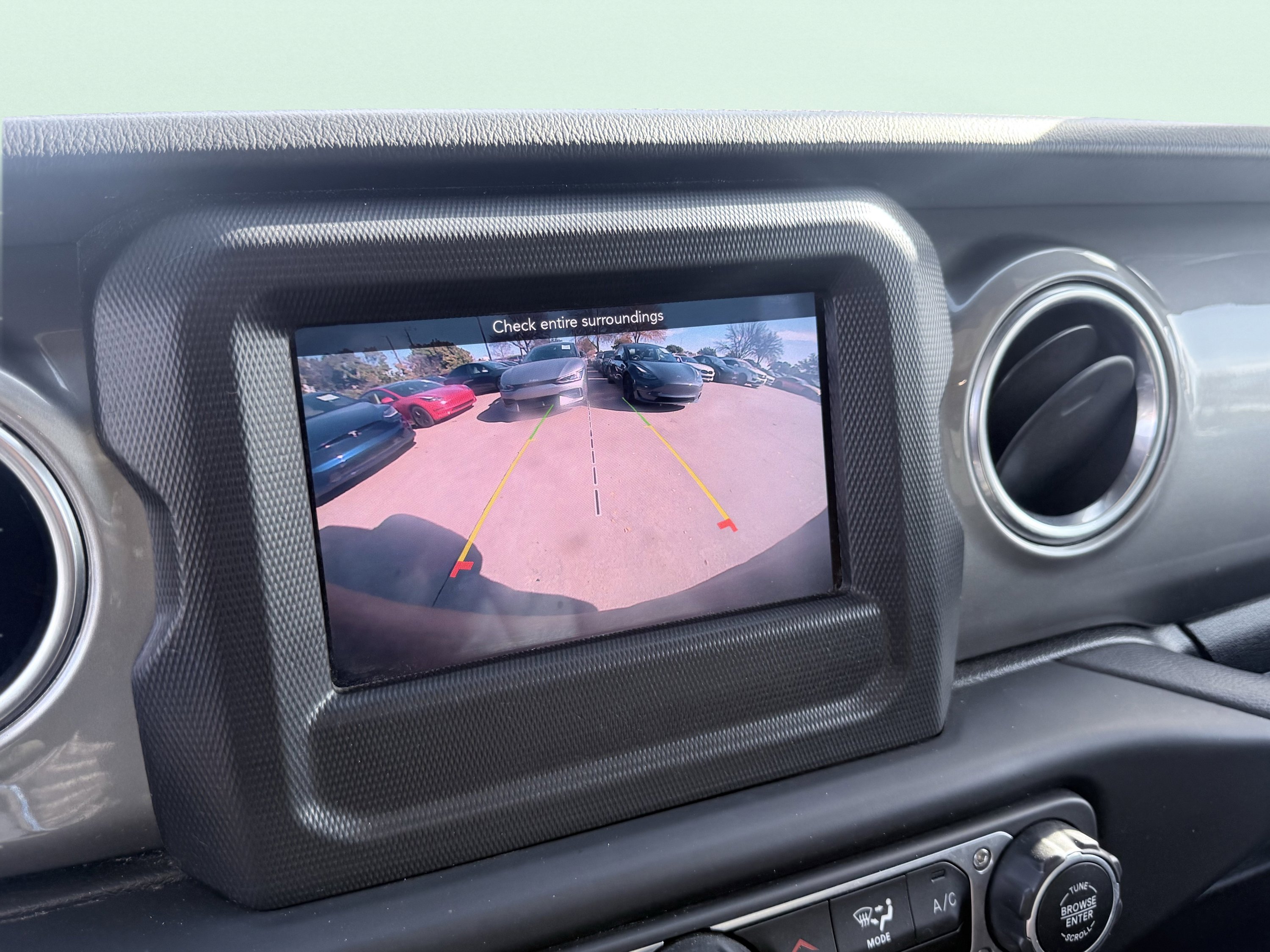 Used 2021 Jeep Wrangler Unlimited Sahara image 51