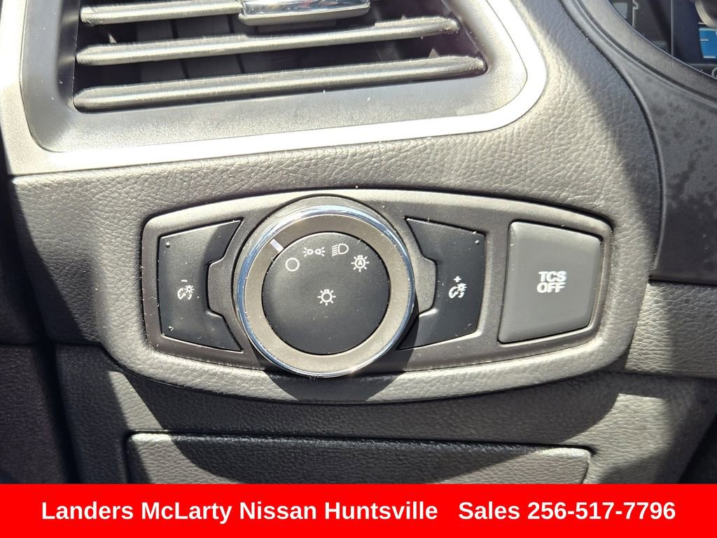 Used 2024 Ford Edge SEL AWD/4WD image 28