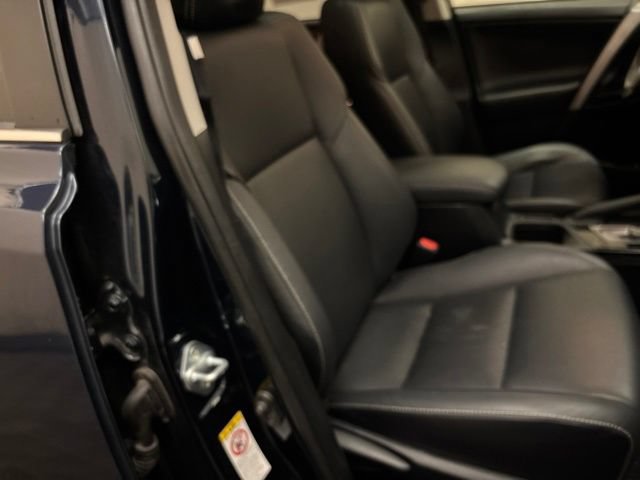 Used 2018 Toyota RAV4 Limited w/ Advanced Technology Package AWD/4WD image 20