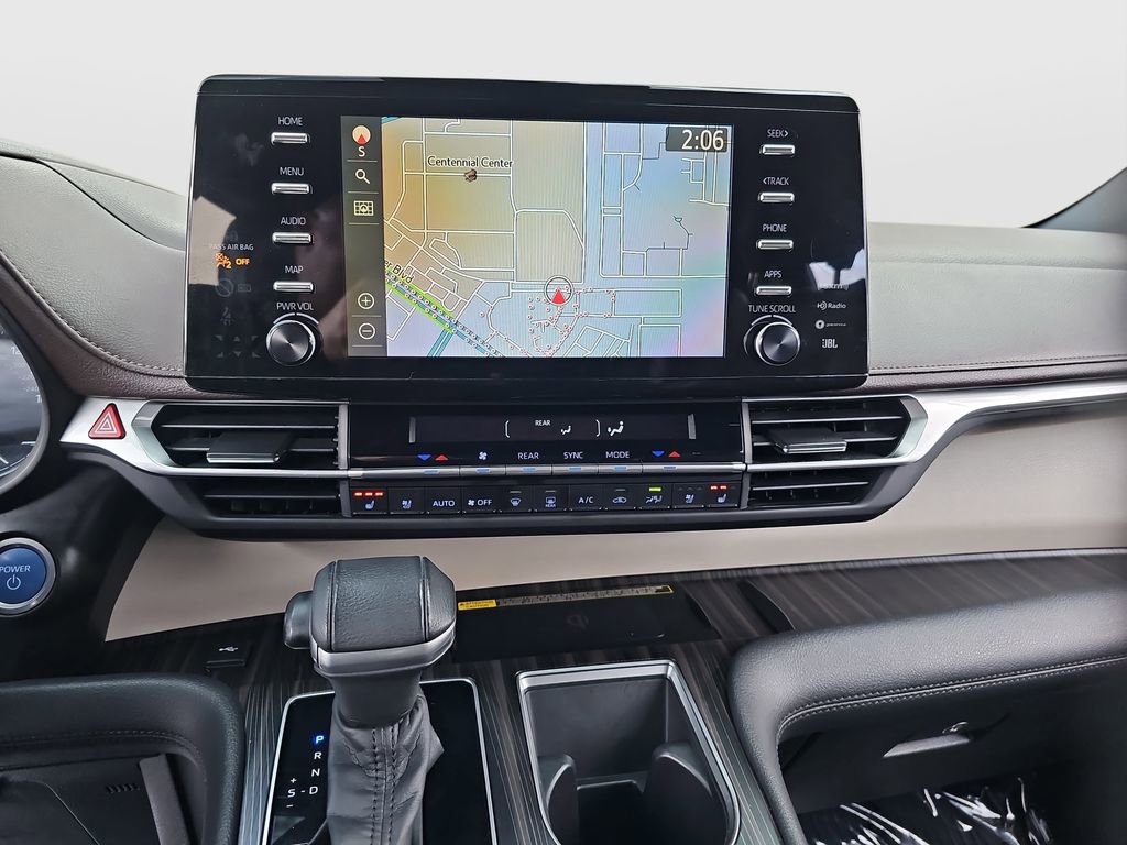 Certified 2022 Toyota Sienna Platinum image 15