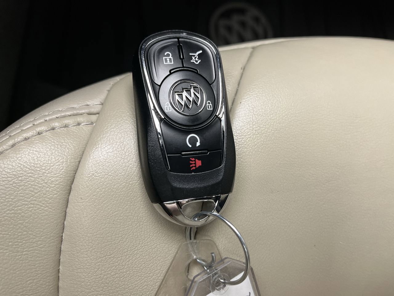 Used 2019 Buick Enclave Premium AWD/4WD image 30