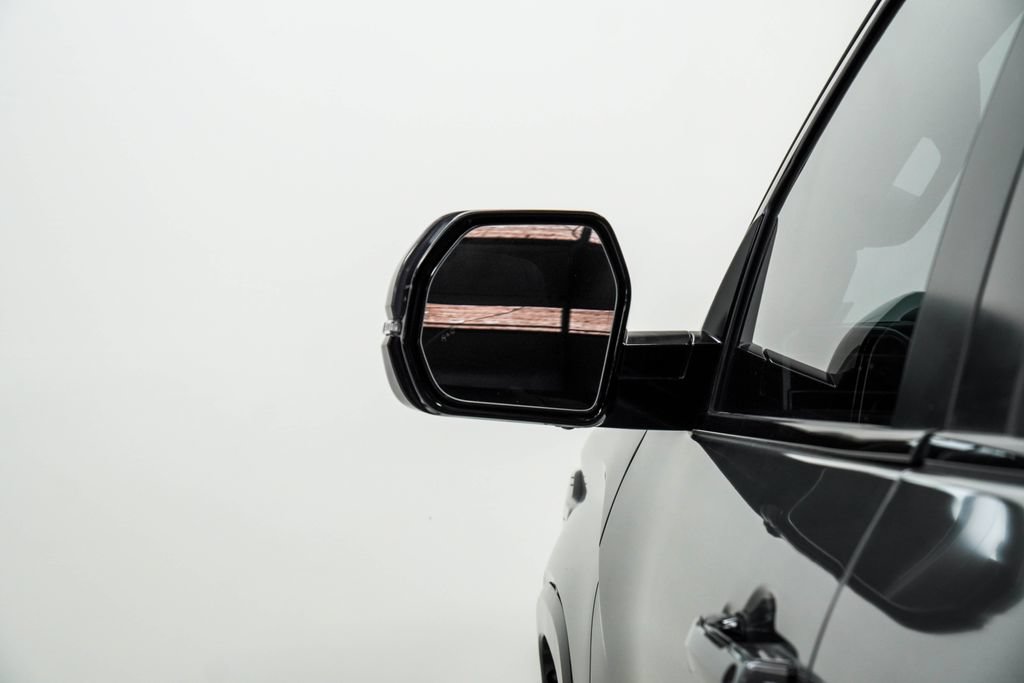 Used 2024 Toyota Sequoia Platinum AWD/4WD image 14