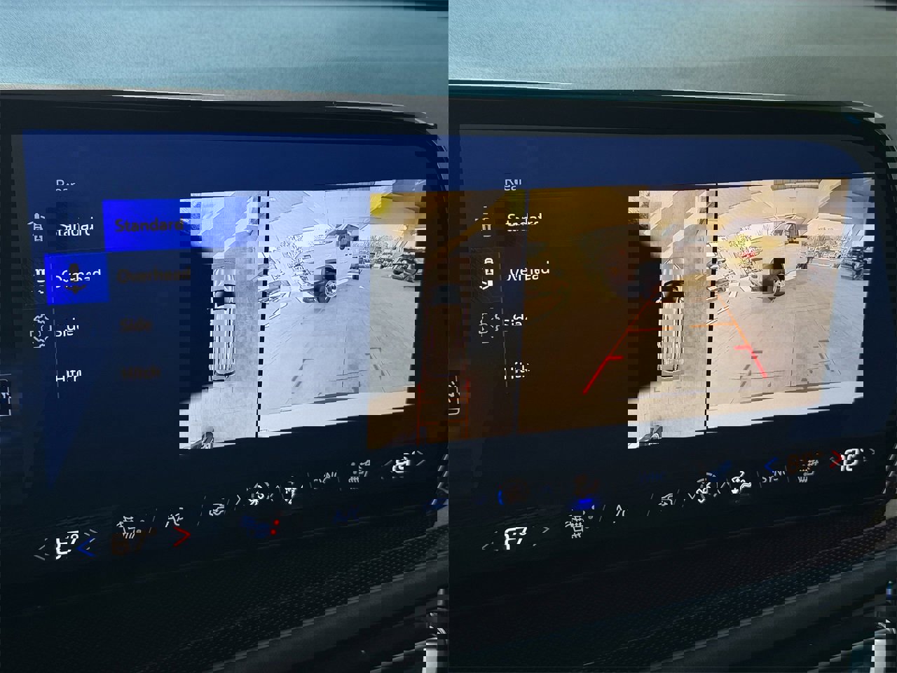 Used 2024 Chevrolet Traverse Z71 image 19