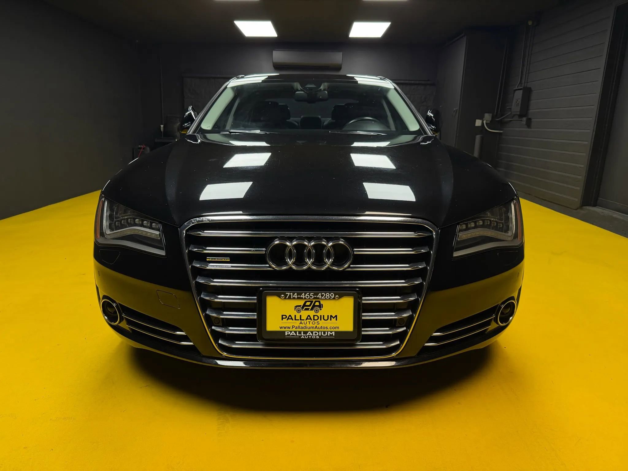Used 2012 Audi A8 L 4.2 image 2