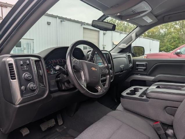 Used 2019 Chevrolet Silverado 1500 LT w/ All Star Edition AWD/4WD image 3