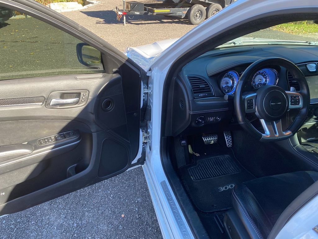Used 2013 Chrysler 300 SRT8 w/ Leather Interior Group image 10