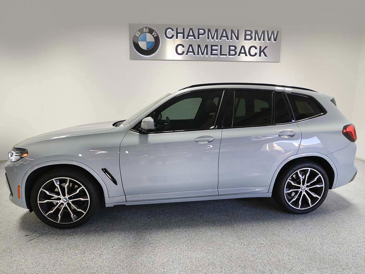 Certified 2024 BMW X3 sDrive30i w/ Premium Package image 3