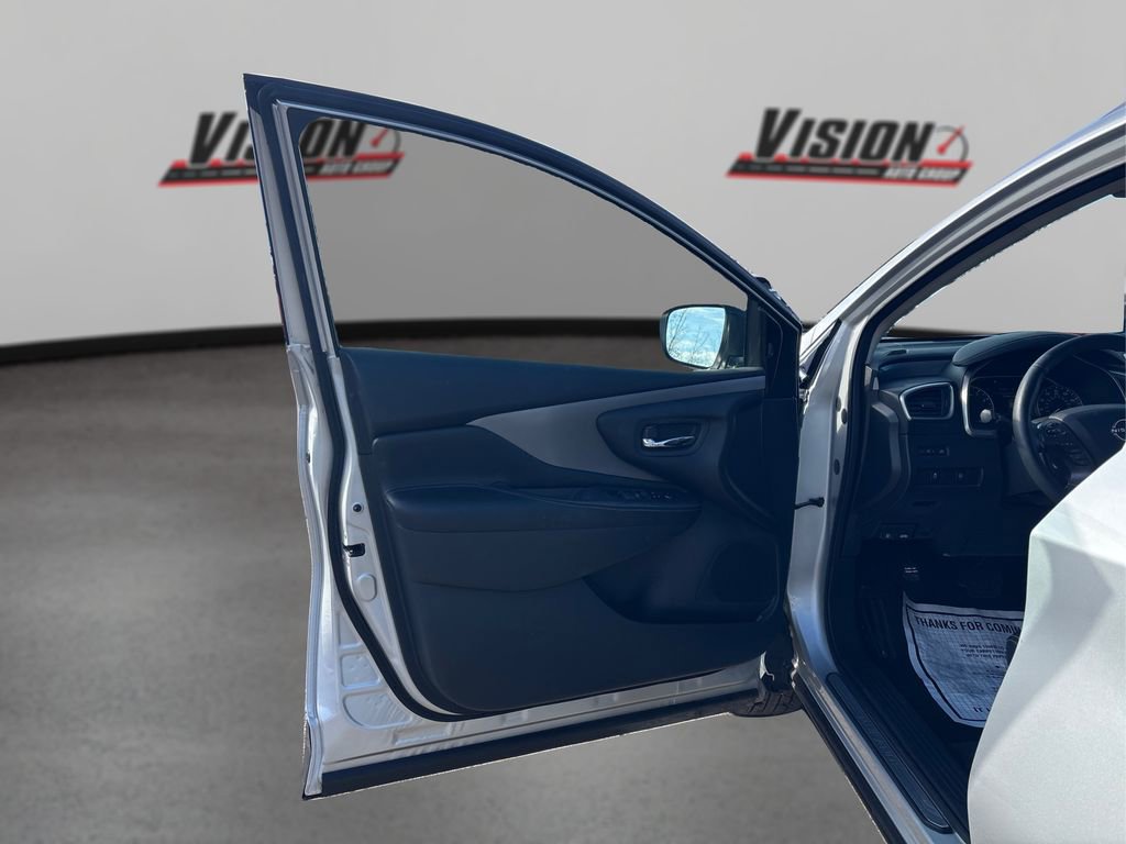 Used 2024 Nissan Murano SV image 22