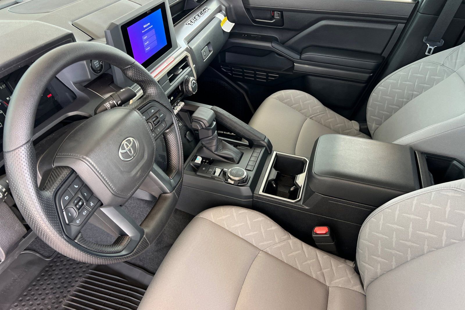 Certified 2025 Toyota Tacoma SR5 image 12