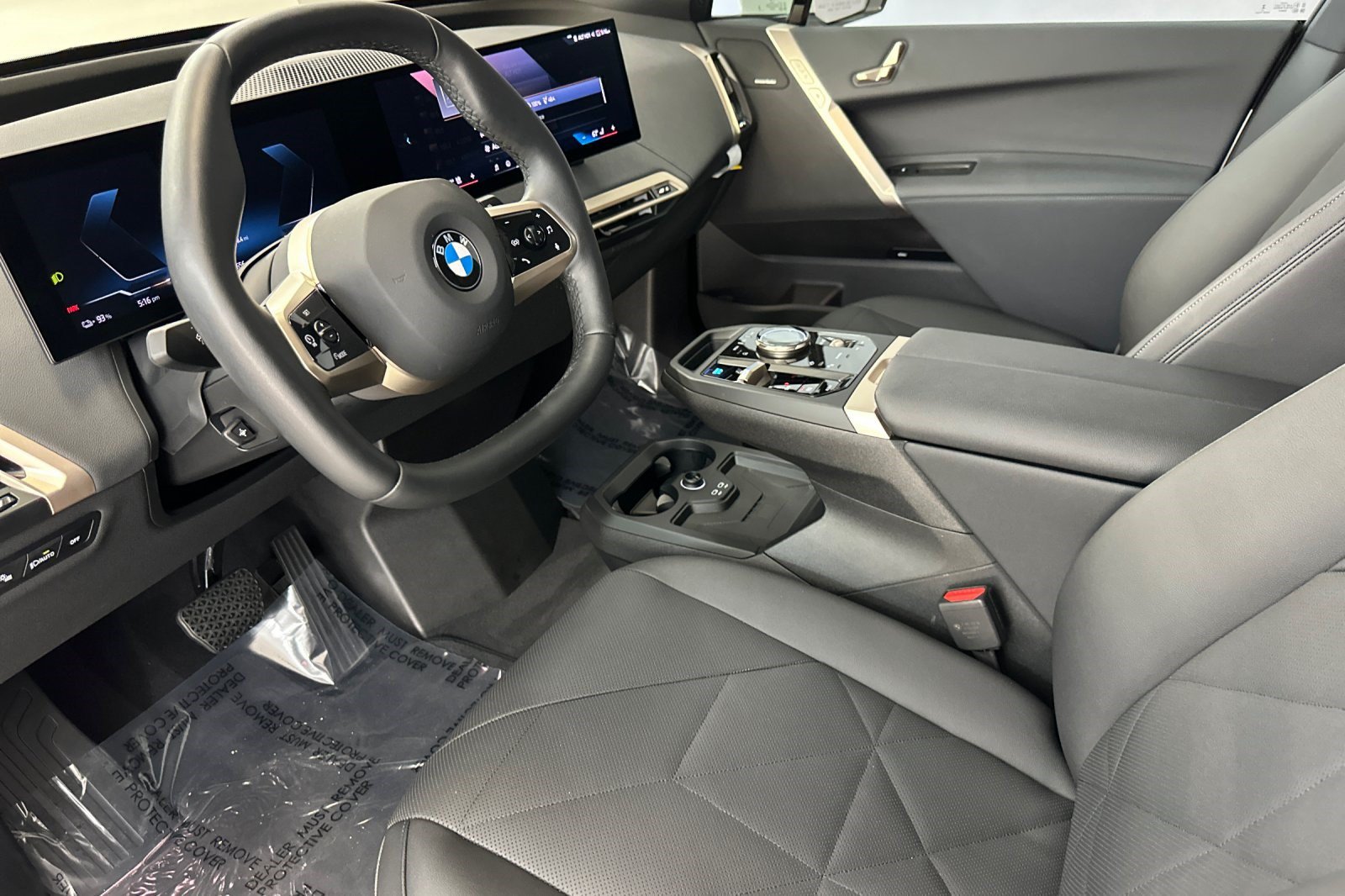 Used 2026 BMW iX xDrive60 AWD/4WD image 4
