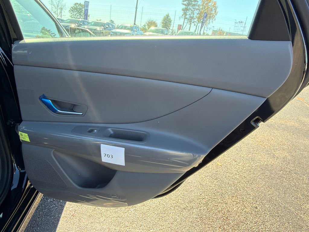 New 2026 Hyundai Elantra Blue image 16