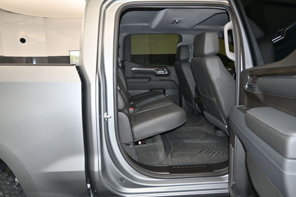 Certified 2024 Chevrolet Silverado 1500 LT Trail Boss w/ Convenience Package II AWD/4WD image 27