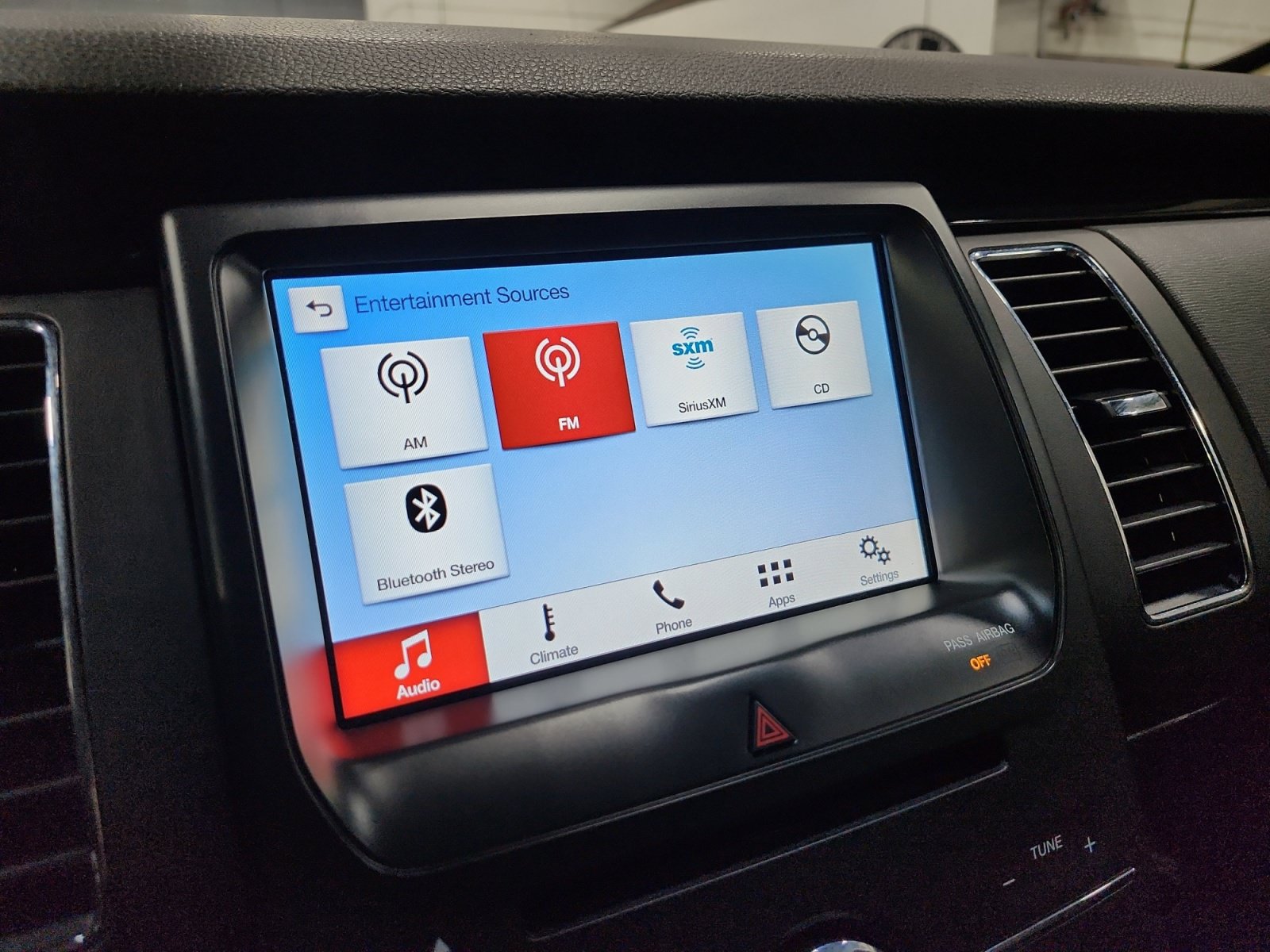 Used 2019 Ford Flex SEL w/ Equipment Group 202A FWD image 17
