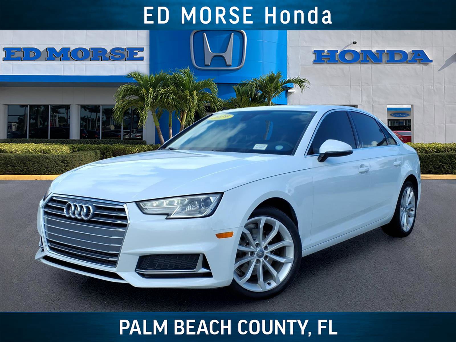 Used 2019 Audi A4 2.0T Premium w/ Convenience Package FWD image 1