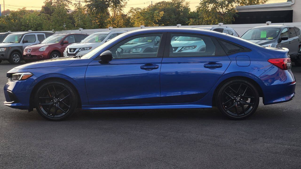 Used 2022 Honda Civic Sport image 9