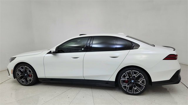 Used 2025 BMW i5 eDrive40i w/ M Sport Package image 4