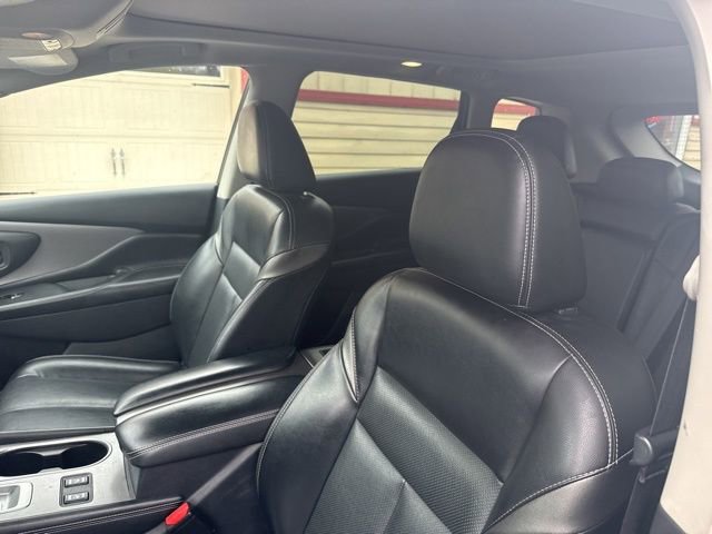 Used 2021 Nissan Murano SL w/ SL Moonroof Package FWD image 11