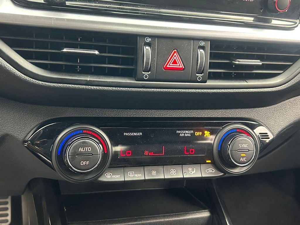 Used 2023 Kia Forte GT-Line image 19