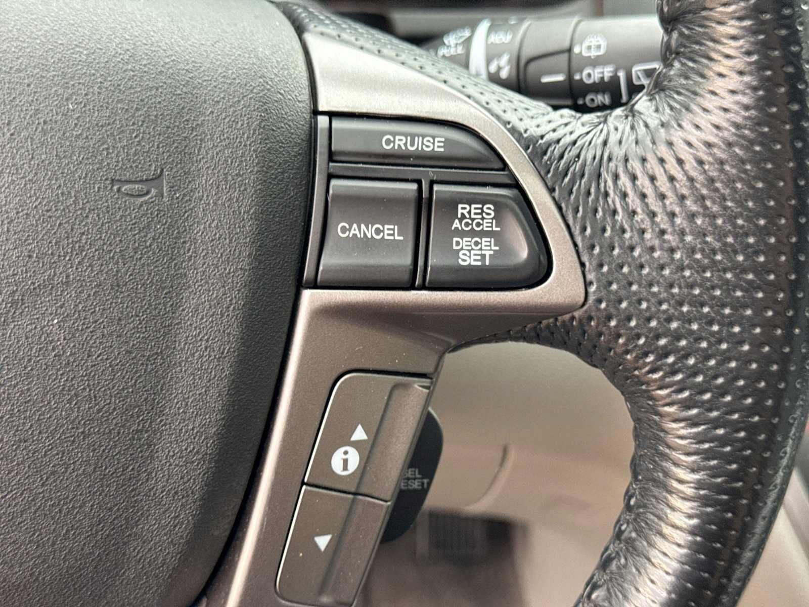 Used 2017 Honda Odyssey Touring image 26