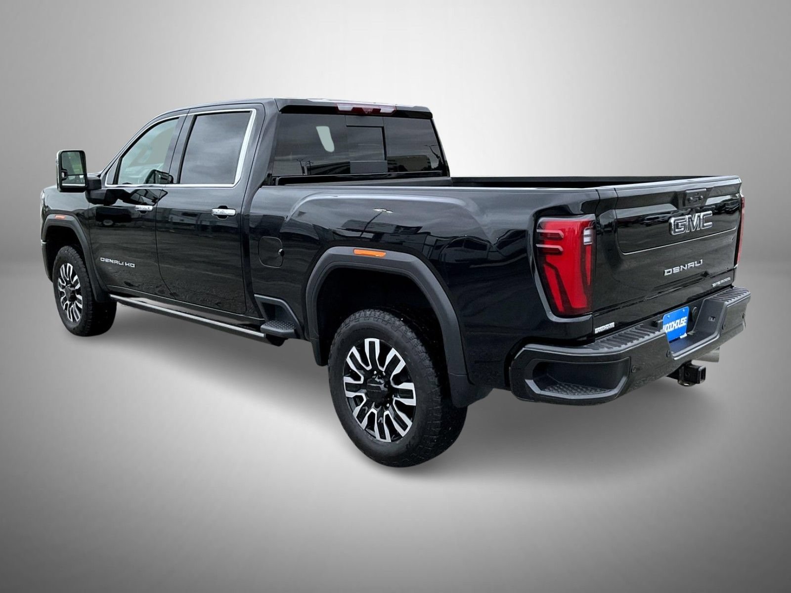 Certified 2024 GMC Sierra 2500 Denali Ultimate AWD/4WD image 7