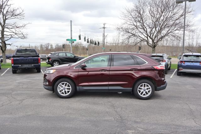 Used 2022 Ford Edge SEL w/ Convenience Package AWD/4WD image 4
