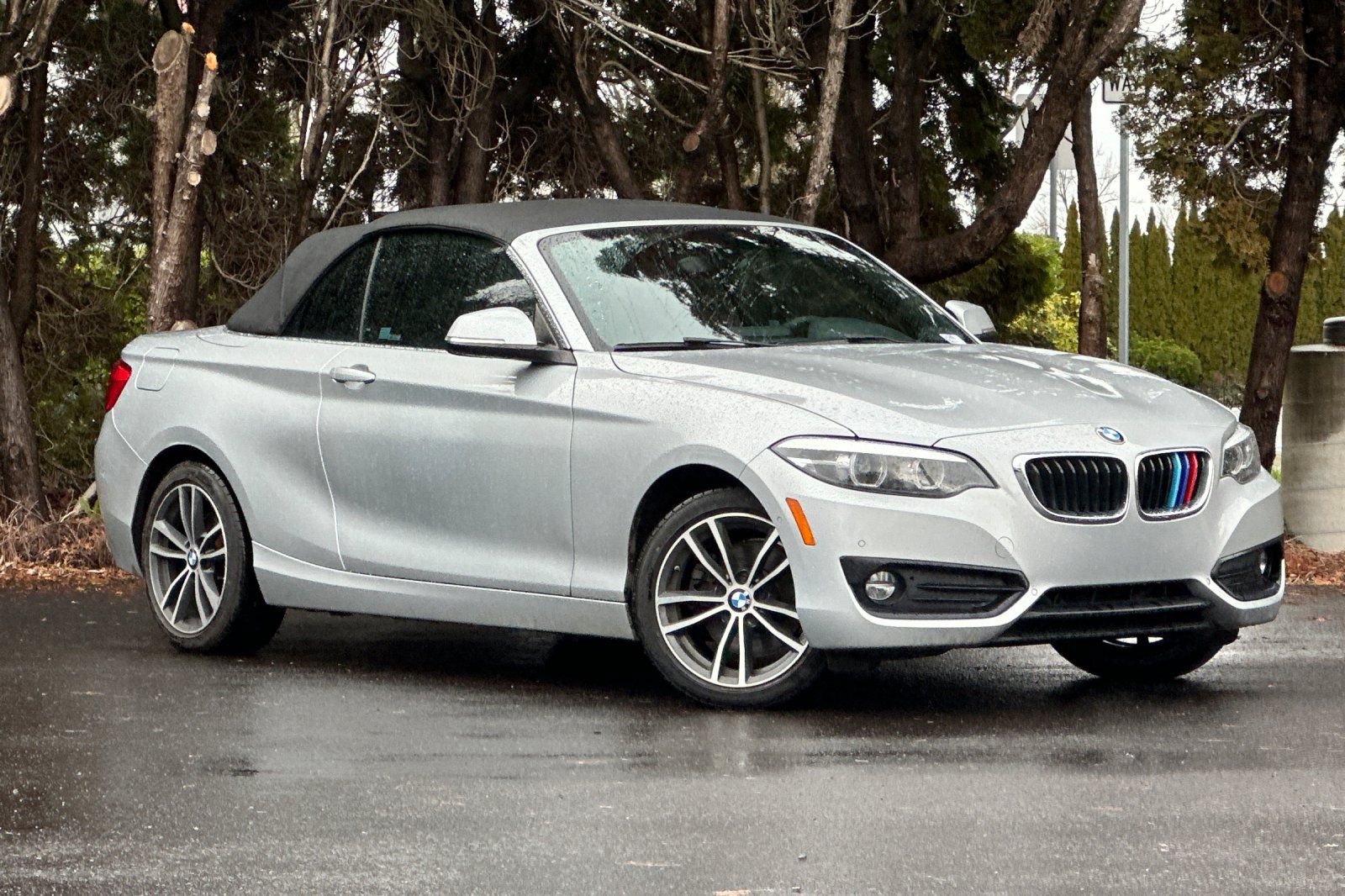 Used 2018 BMW 230i Convertible RWD image 10