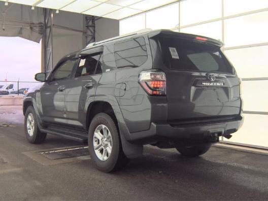Used 2016 Toyota 4Runner SR5 image 2