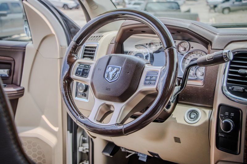 Used 2017 RAM 3500 Laramie Longhorn AWD/4WD image 16