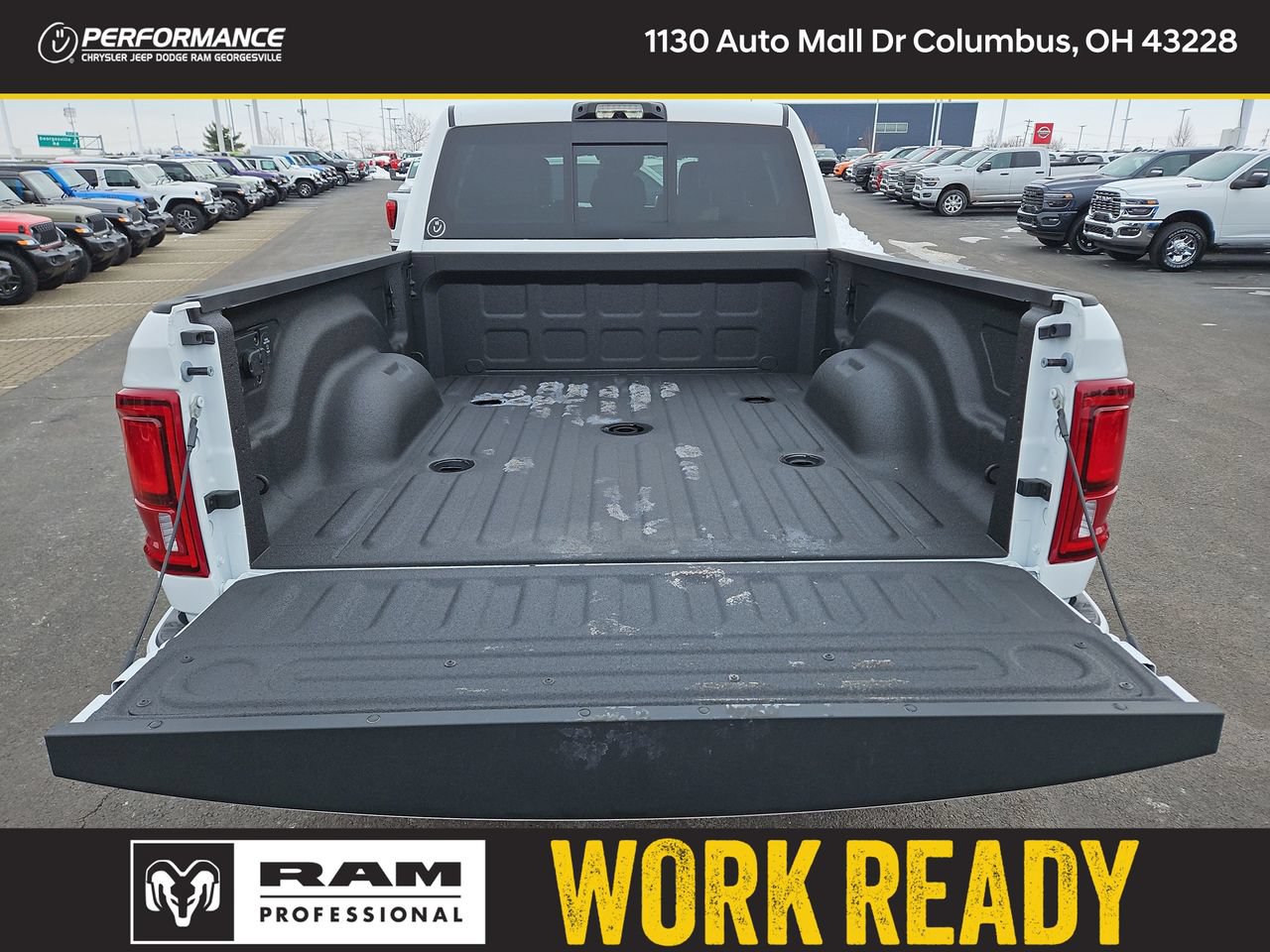 New 2026 RAM 2500 Laramie AWD/4WD image 7