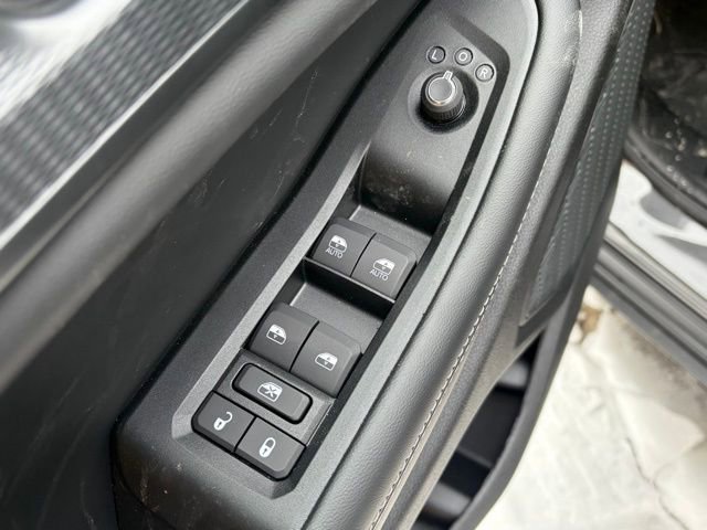 New 2025 Jeep Grand Cherokee 4WD image 12