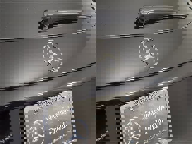 Used 2026 Mercedes-Benz GLC 300 4MATIC image 10