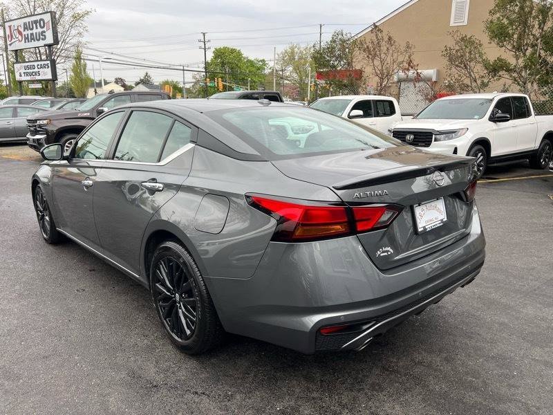 Used 2025 Nissan Altima 2.5 SV w/ SV Special Edition Package FWD image 4
