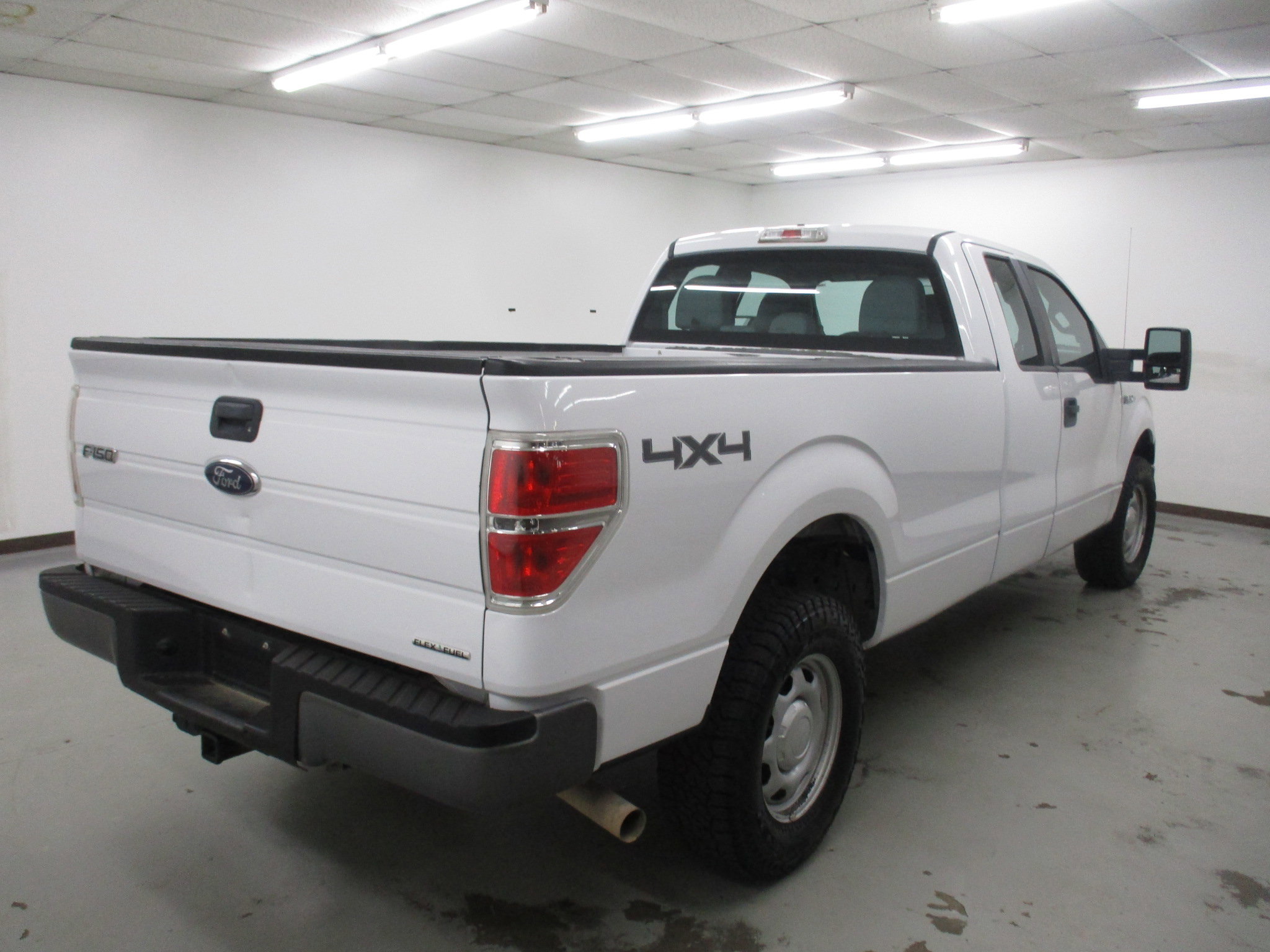Used 2014 Ford F150 XL w/ Power Equipment Group AWD/4WD image 8