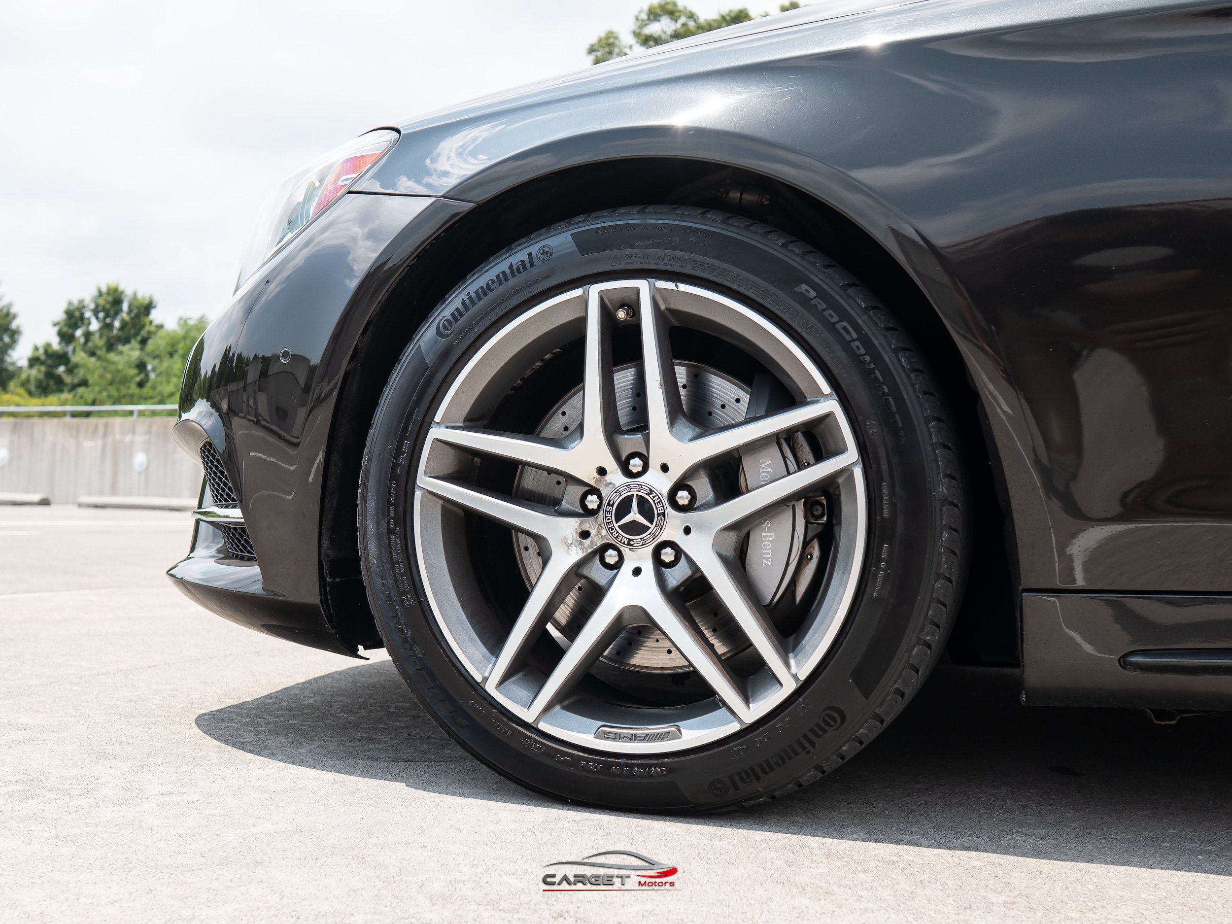 Used 2015 Mercedes-Benz S 550 4MATIC Sedan image 9